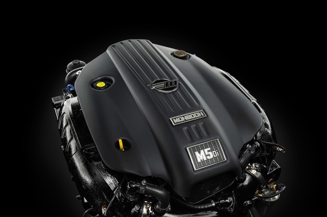 Supercharged LT4 Engine